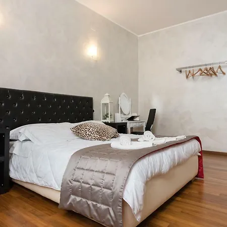 Konukevi Rhome Roma